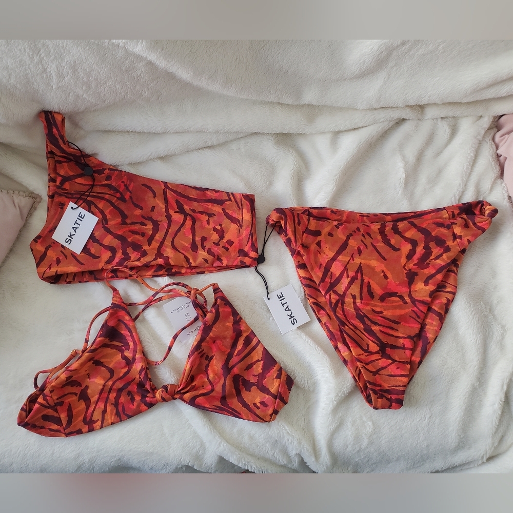 Skatie Orange Red Tiger-Print Women's Bikini Set